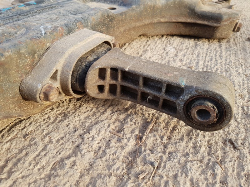 Recambio de puente delantero para chevrolet aveo ls referencia OEM IAM 96653535  