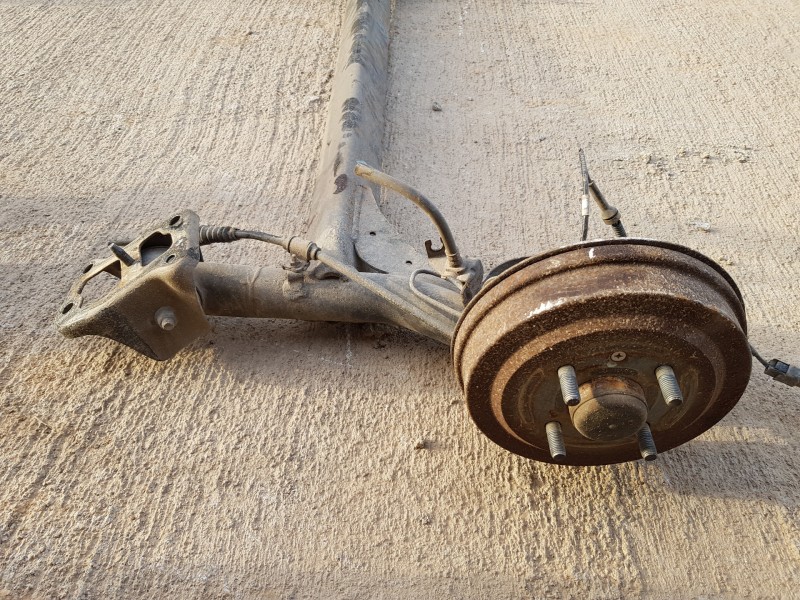 Recambio de puente trasero para chevrolet aveo ls referencia OEM IAM 96494500  