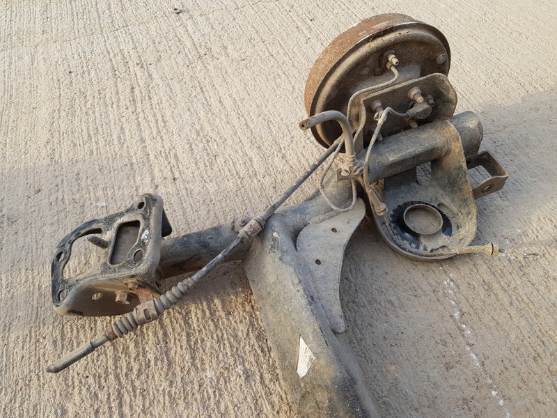 Recambio de puente trasero para chevrolet aveo ls referencia OEM IAM 96494500  