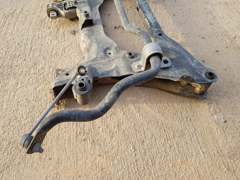 Recambio de puente delantero para mercedes sprinter iii furgón fwd 311 referencia OEM IAM A9106205701  