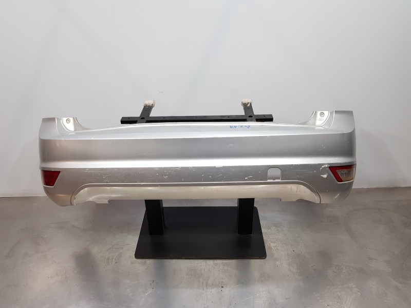 Recambio de paragolpes trasero para ford focus lim. (cb4) trend referencia OEM IAM 1500402 8M51A17906BBXWAA 