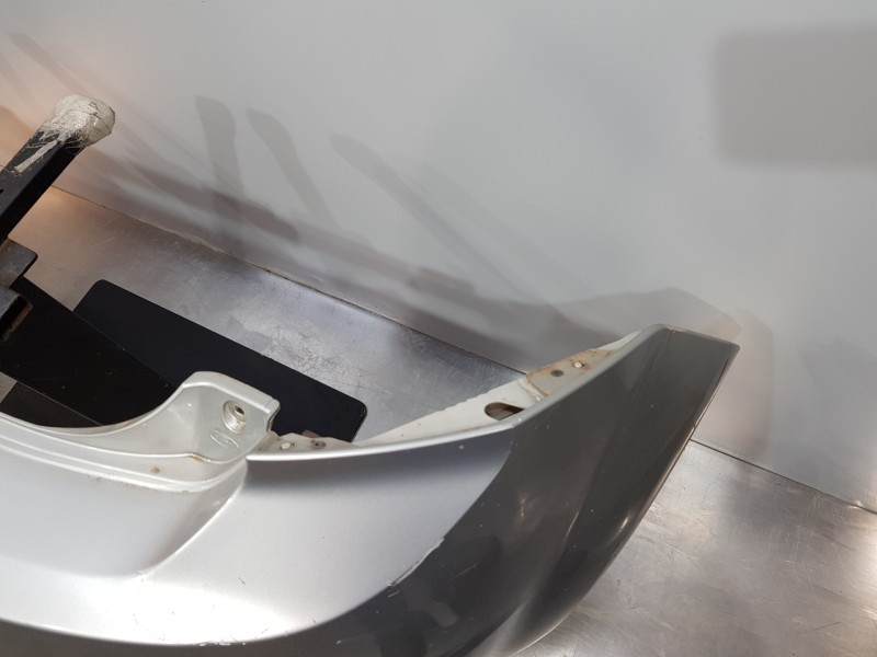 Recambio de paragolpes trasero para ford focus lim. (cb4) trend referencia OEM IAM 1500402 8M51A17906BBXWAA 