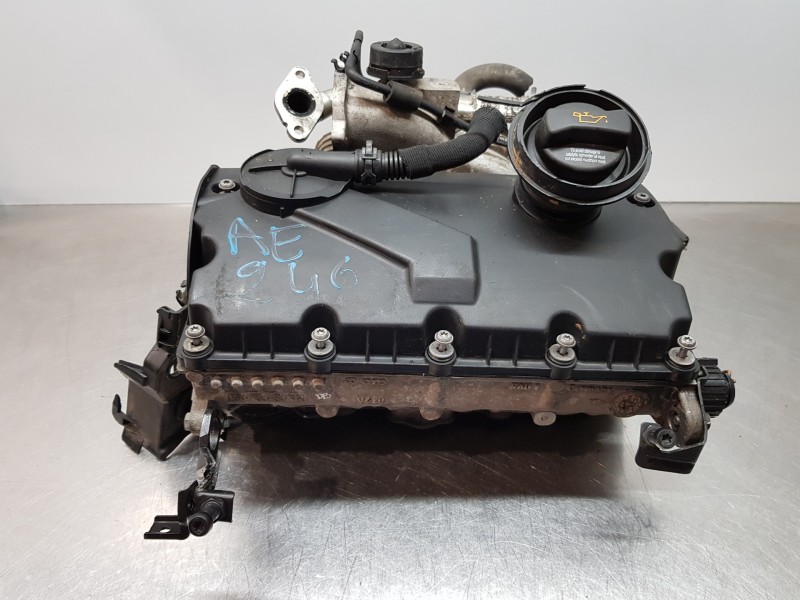 Recambio de culata para seat leon (1m1) signa referencia OEM IAM 038103267A 038103373R 038103265KX