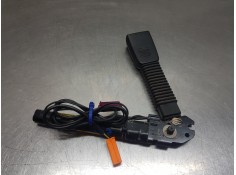 Recambio de pretensor airbag izquierdo para ford focus lim. (cb4) trend referencia OEM IAM 1717037 4M51A61209AH 4M51A61209DA 2