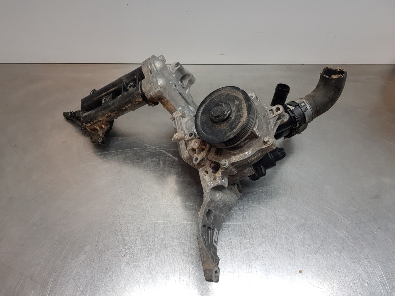 Recambio de bomba agua para mercedes sprinter iii furgón fwd 311 referencia OEM IAM A6542005800 A6542004300 A6542001400