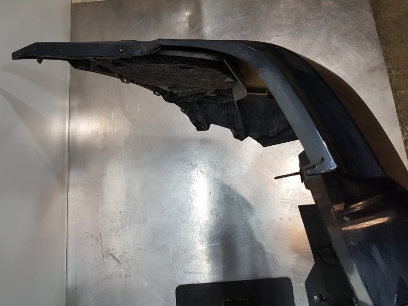 Recambio de paragolpes trasero para mercedes clase m (w164) 4-matic referencia OEM IAM A16488058049999 A1648854225 A1648854225