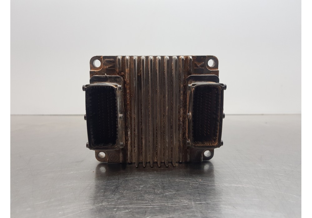 Recambio de centralita motor uce para opel combo (corsa c) tourer referencia OEM IAM 12249767 8973583775 