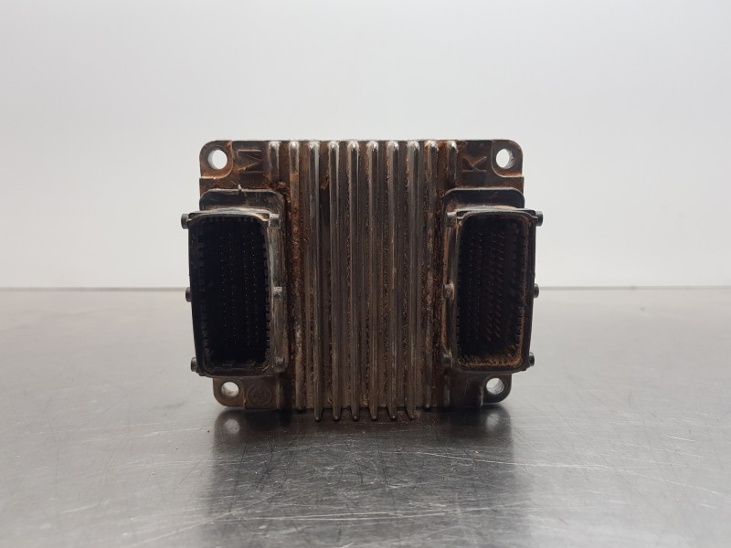 Recambio de centralita motor uce para opel combo (corsa c) tourer referencia OEM IAM 12249767 8973583775 