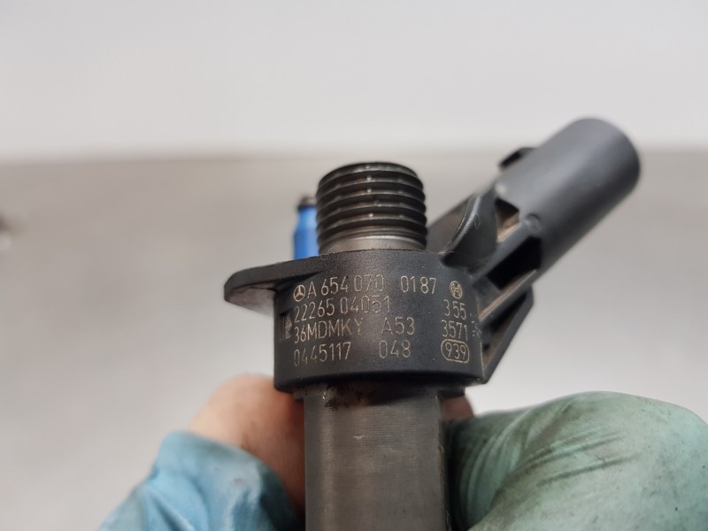 Recambio de inyector para mercedes sprinter iii furgón fwd 311 referencia OEM IAM A6540700187 0445117048 