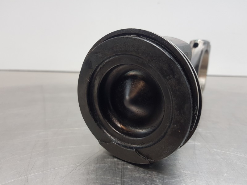 Recambio de piston para mercedes sprinter iii furgón fwd 311 referencia OEM IAM A6540306400 A6540307000 