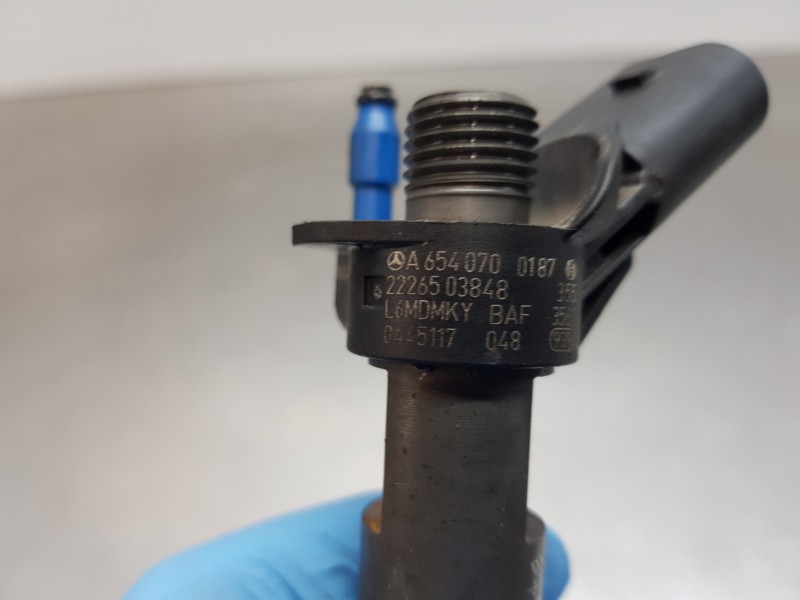 Recambio de inyector para mercedes sprinter iii furgón fwd 311 referencia OEM IAM A6540700187 0445117048 