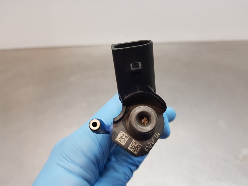 Recambio de inyector para mercedes sprinter iii furgón fwd 311 referencia OEM IAM A6540700187 0445117048 