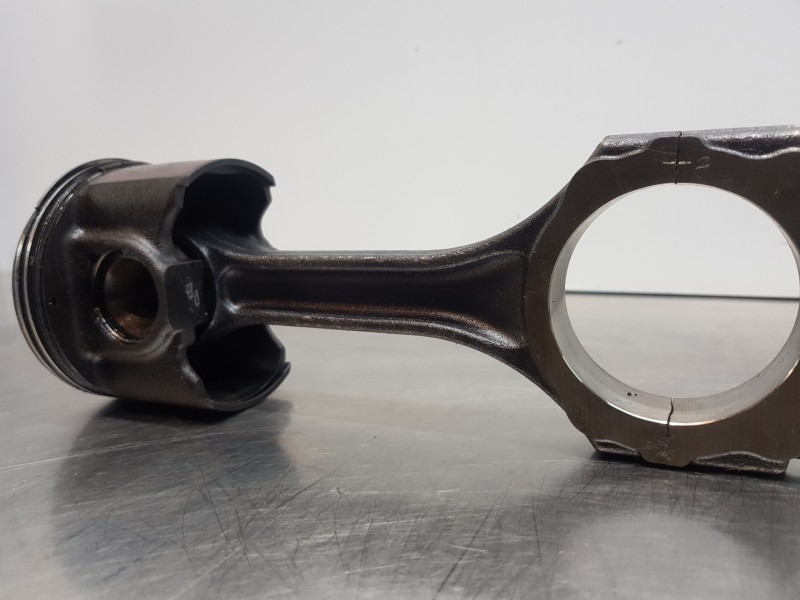 Recambio de piston para mercedes sprinter iii furgón fwd 311 referencia OEM IAM A6540306400 A6540307000 