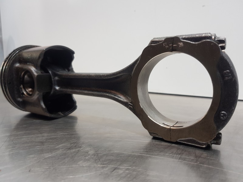 Recambio de piston para mercedes sprinter iii furgón fwd 311 referencia OEM IAM A6540306400 A6540307000 