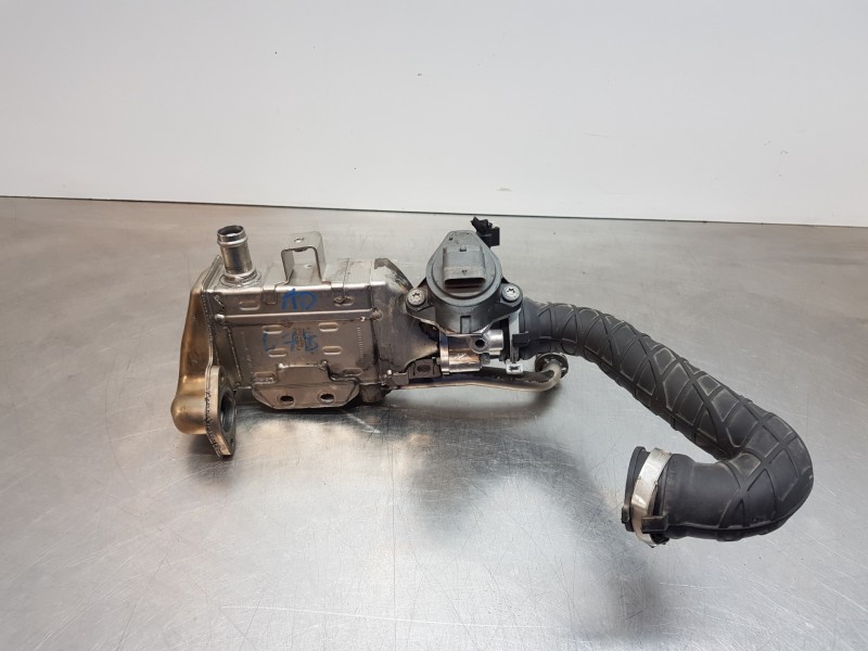 Recambio de enfriador egr para mercedes sprinter iii furgón fwd 311 referencia OEM IAM A6541402701  