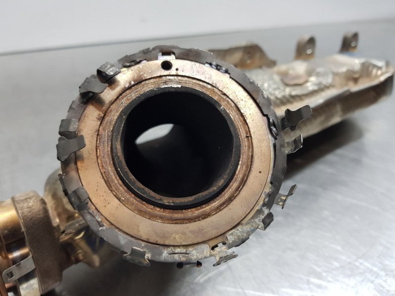 Recambio de colector escape para mercedes sprinter iii furgón fwd 311 referencia OEM IAM A6541405702  