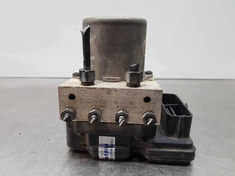 Recambio de abs para kia ceed sportswagon concept referencia OEM IAM 58920J7400 J758920900 