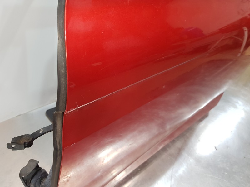 Recambio de puerta delantera izquierda para renault megane iv berlina 5p equilibre referencia OEM IAM 801010705R  