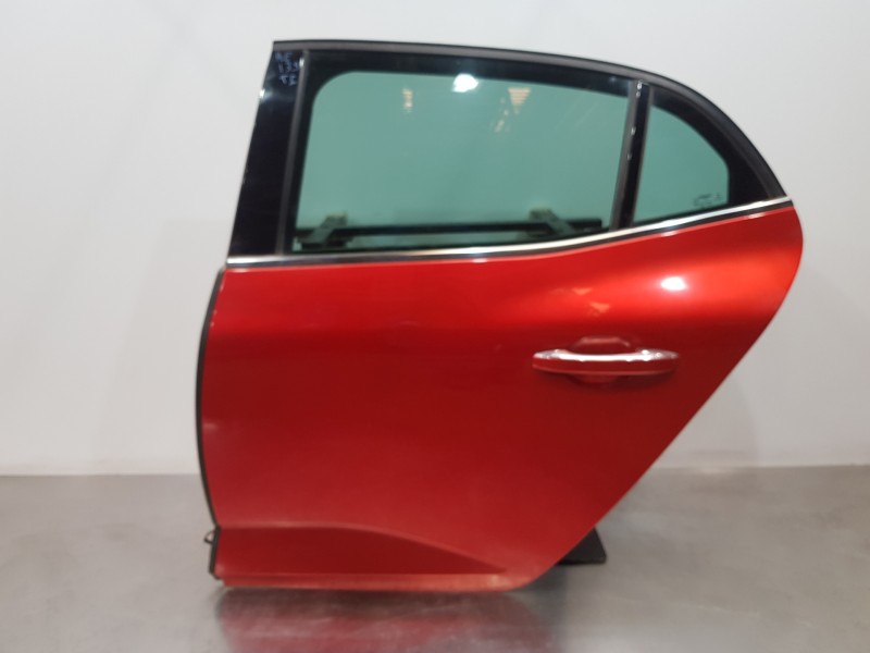 Recambio de puerta trasera izquierda para renault megane iv berlina 5p equilibre referencia OEM IAM 821015121R  