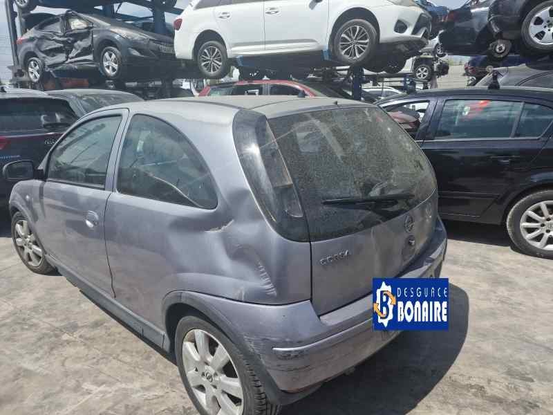 opel corsa c del año 2006
