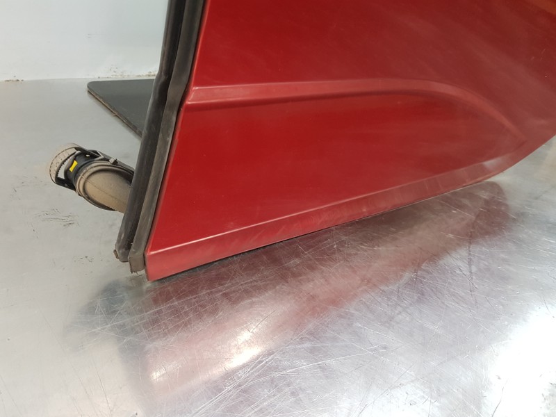 Recambio de puerta trasera izquierda para renault megane iv berlina 5p equilibre referencia OEM IAM 821015121R  