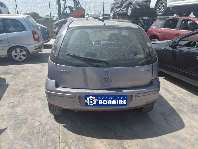 opel corsa c del año 2006