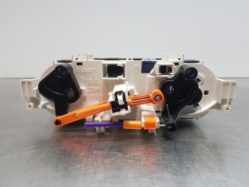 Recambio de mando climatizador para peugeot 208 active referencia OEM IAM 9672248380  