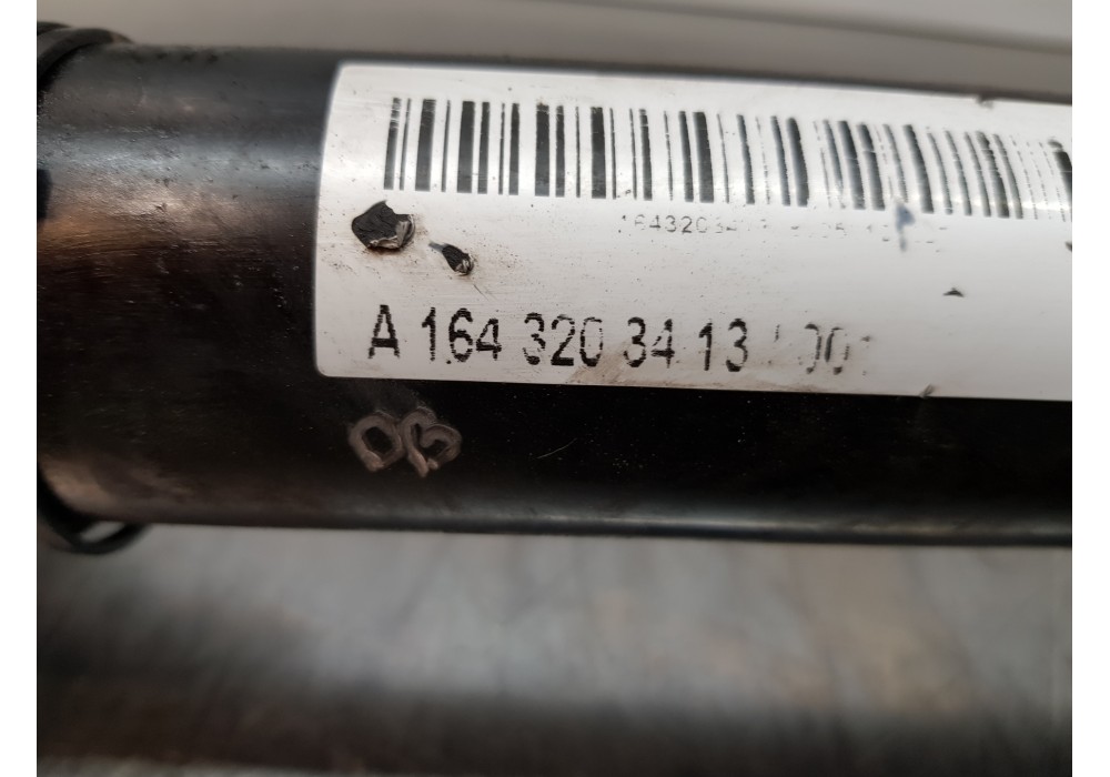 Recambio de amortiguador delantero derecho para mercedes clase m (w164) 4-matic referencia OEM IAM A164320013064 A1643203413 