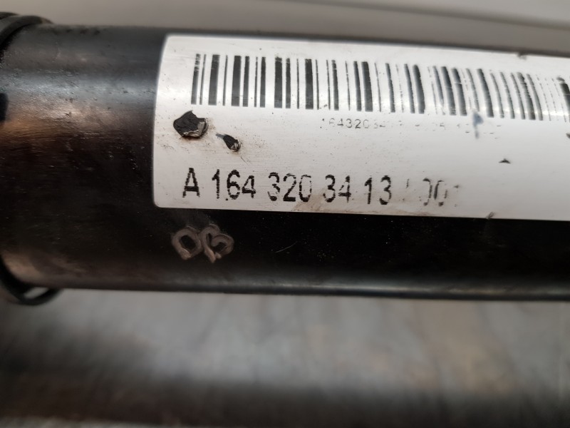 Recambio de amortiguador delantero derecho para mercedes clase m (w164) 4-matic referencia OEM IAM A164320013064 A1643203413 