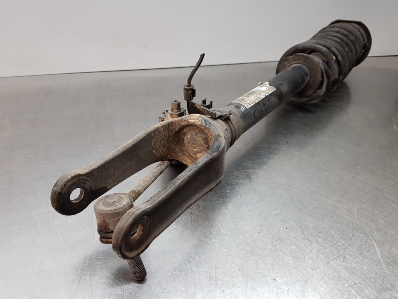 Recambio de amortiguador delantero izquierdo para mercedes clase m (w164) 4-matic referencia OEM IAM A164320013064 A1643203413 