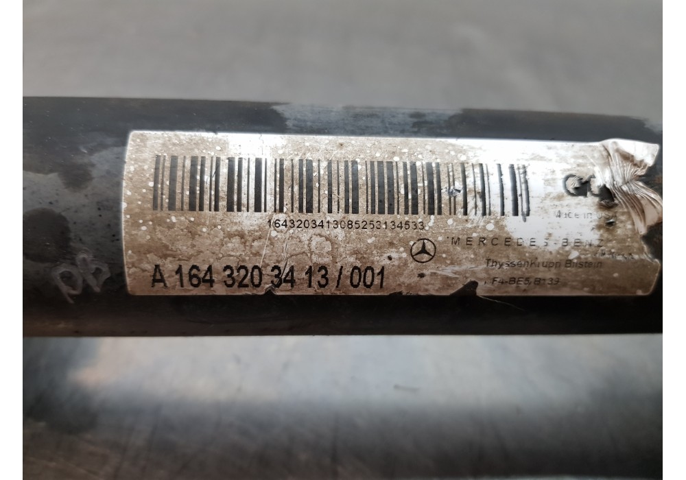 Recambio de amortiguador delantero izquierdo para mercedes clase m (w164) 4-matic referencia OEM IAM A164320013064 A1643203413 