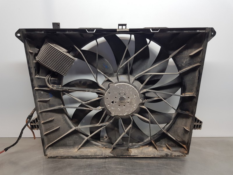 Recambio de electroventilador para mercedes clase m (w164) 4-matic referencia OEM IAM A1645000093  
