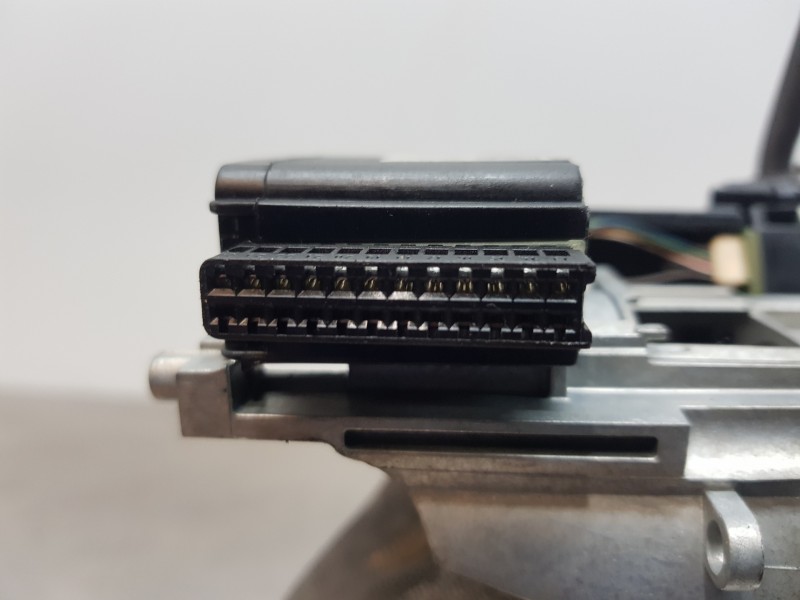 Recambio de palanca cambio para mercedes clase m (w164) 4-matic referencia OEM IAM A1645403645  