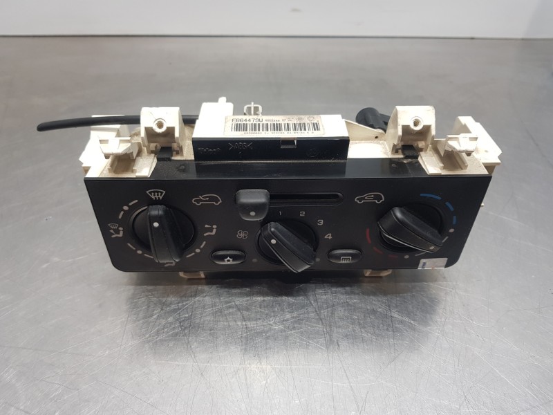 Recambio de mando climatizador para citroen c2 audace referencia OEM IAM 6451KR F664479W 