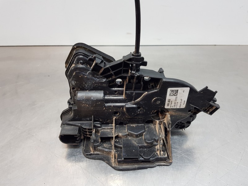 Recambio de cerradura puerta delantera derecha para seat arona style referencia OEM IAM 10B837016B  