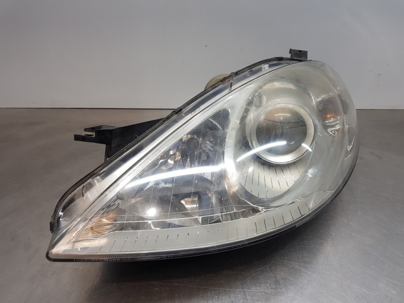 Recambio de faro izquierdo para mercedes clase a (w169) elegance referencia OEM IAM A1698200561  