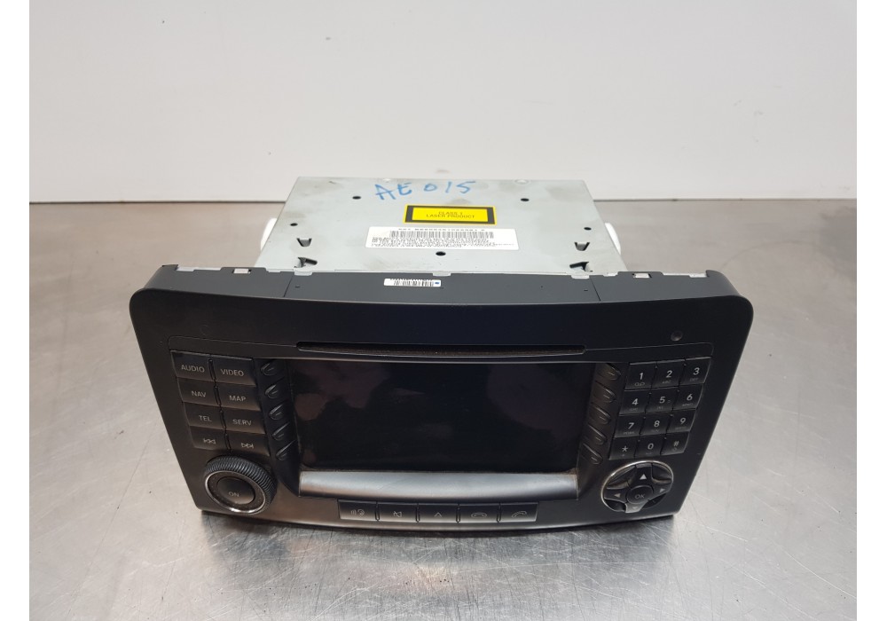 Recambio de pantalla multifuncion para mercedes clase m (w164) 4-matic referencia OEM IAM A1648200979 A2038270062 