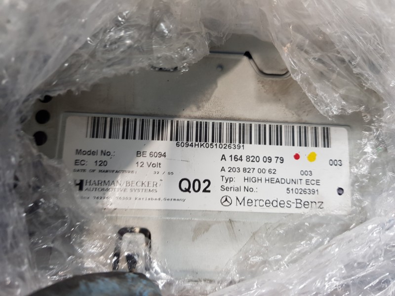 Recambio de pantalla multifuncion para mercedes clase m (w164) 4-matic referencia OEM IAM A1648200979 A2038270062 