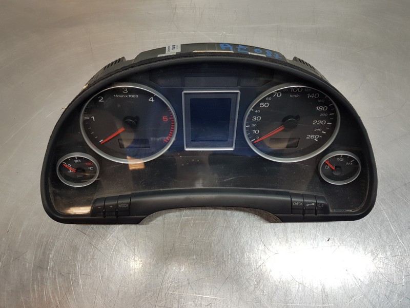 Recambio de cuadro instrumentos para audi a4 avant (8e) confort referencia OEM IAM 8E0920901H 1036901830 8E0920901HX