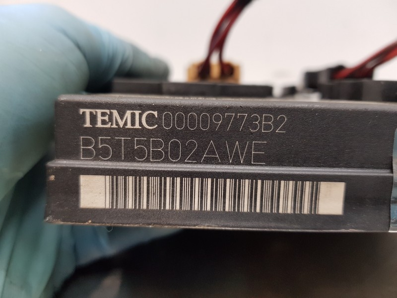 Recambio de modulo confort para audi a4 avant (8e) confort referencia OEM IAM 8E0907279L  