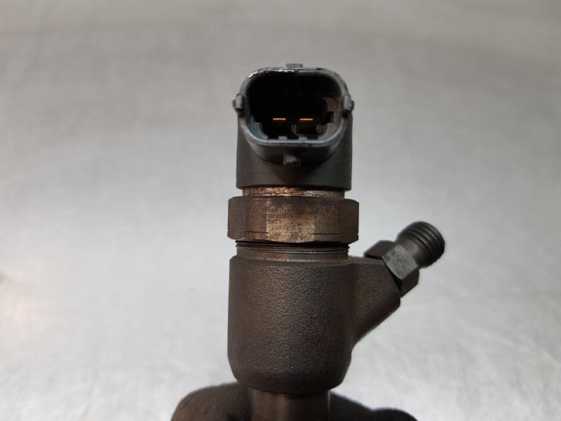 Recambio de inyector para fiat fiorino básico referencia OEM IAM 0445110083   Recambio de inyector para fiat fiorino básico referencia OEM IAM 0445110083