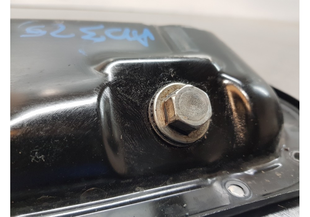 Recambio de carter para toyota corolla touring sports (e21) hybrid active referencia OEM IAM 121020T040  