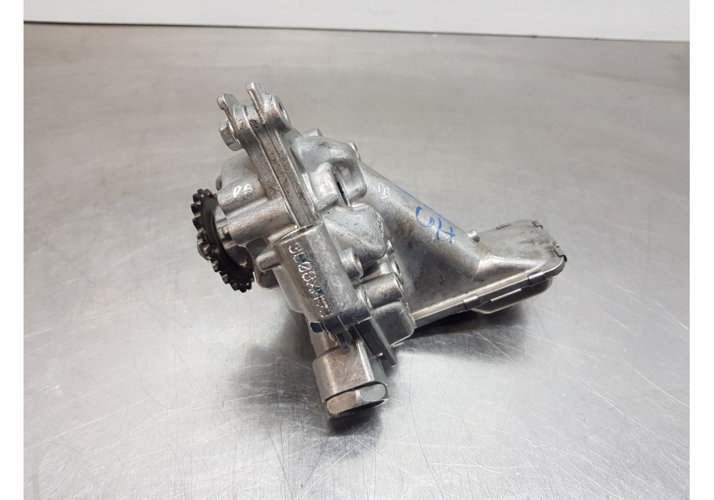 Recambio de bomba aceite para toyota corolla touring sports (e21) hybrid active referencia OEM IAM 151000T160  