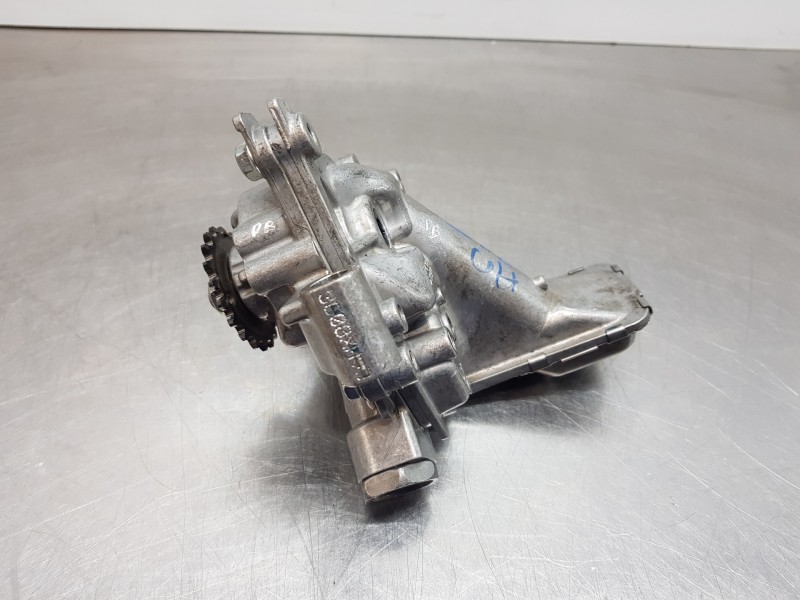 Recambio de bomba aceite para toyota corolla touring sports (e21) hybrid active referencia OEM IAM 151000T160  