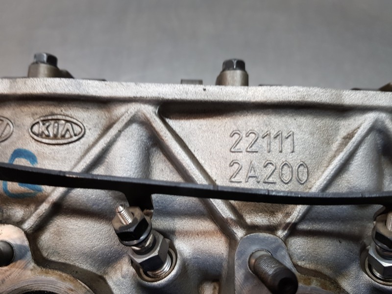 Recambio de culata para hyundai ix35 klass referencia OEM IAM 221002A400 221112A200  Recambio de culata para hyundai ix35 klass referencia OEM IAM 221002A400 221112A200