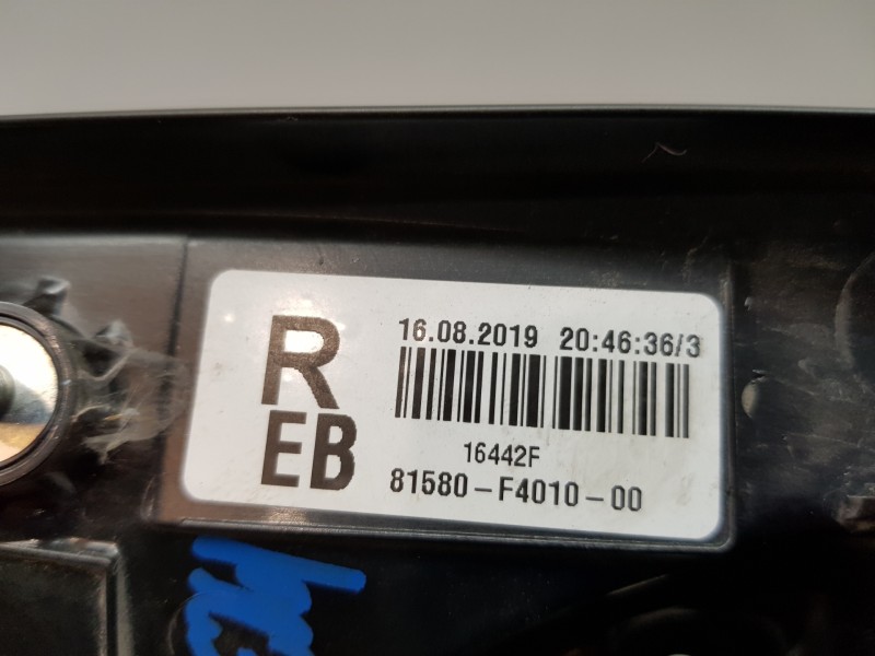 Recambio de piloto trasero derecho interior para toyota c-hr hybrid referencia OEM IAM 81581F4011 81580F4010  Recambio de piloto trasero derecho interior para toyota c-hr hybrid referencia OEM IAM 81581F4011 81580F4010