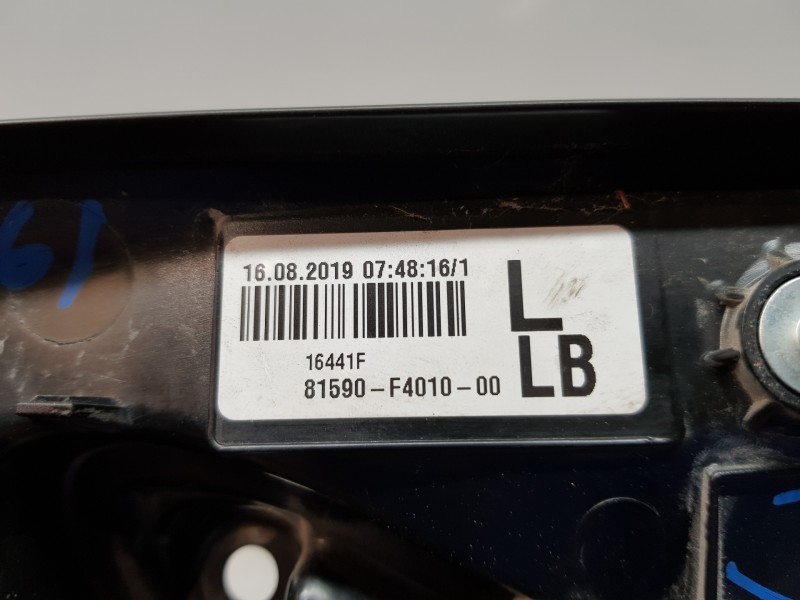 Recambio de piloto trasero izquierdo interior para toyota c-hr hybrid referencia OEM IAM 81591F4011 815590F4010  Recambio de piloto trasero izquierdo interior para toyota c-hr hybrid referencia OEM IAM 81591F4011 815590F4010