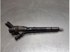 Recambio de inyector para hyundai tucson (jm) gl referencia OEM IAM 3380027900 0445110126