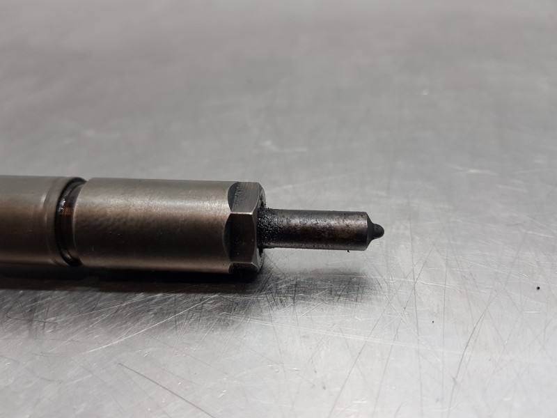 Recambio de inyector para hyundai tucson (jm) gl referencia OEM IAM 3380027900 0445110126 