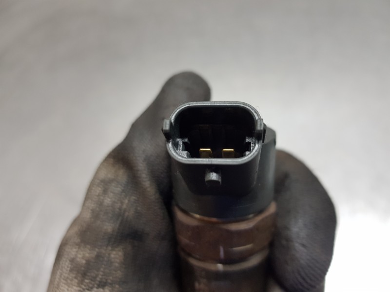 Recambio de inyector para hyundai tucson (jm) gl referencia OEM IAM 3380027900 0445110126 